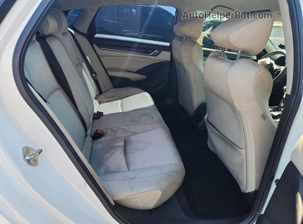 1HGCV1F15KA075313 2019 HONDA ACCORD Белый Вид задних сидений