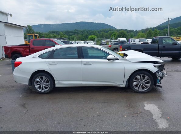 1HGCV1F15KA098736 2019 HONDA ACCORD White Սալոնի հետևի տեսք