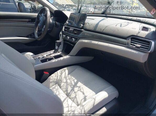 1HGCV1F15KA113834 2019 HONDA ACCORD Silver Front interior view