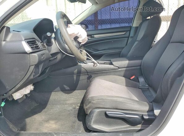 1HGCV1F15LA138623 2020 HONDA ACCORD White Вид салону спереду