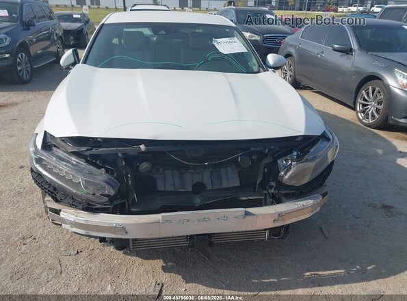 1HGCV1F16JA110861 2018 HONDA ACCORD White Սալոնի հետևի տեսք