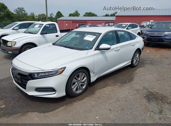 1HGCV1F16JA176004 2018 HONDA ACCORD Белый Передняя левая четверть