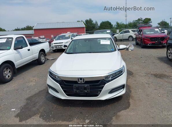 1HGCV1F16JA176004 2018 HONDA ACCORD Белый Вид задней части салона