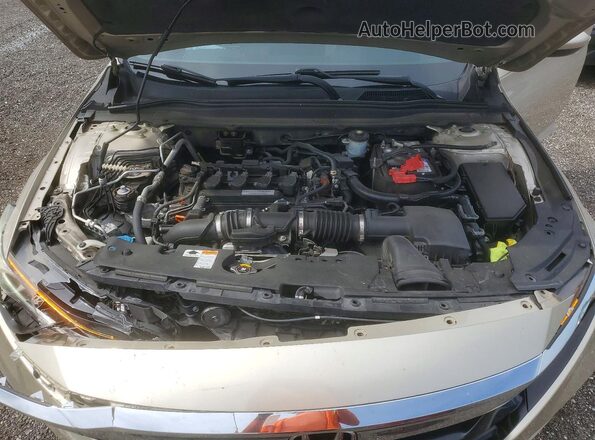 1HGCV1F16JA211172 2018 HONDA ACCORD Beige Rear interior view