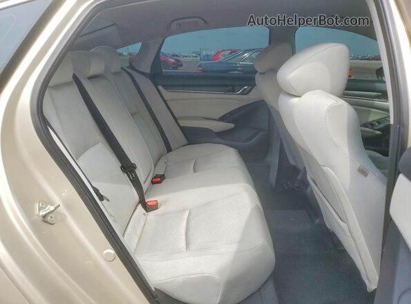 1HGCV1F16JA211172 2018 HONDA ACCORD Beige Rear seats view