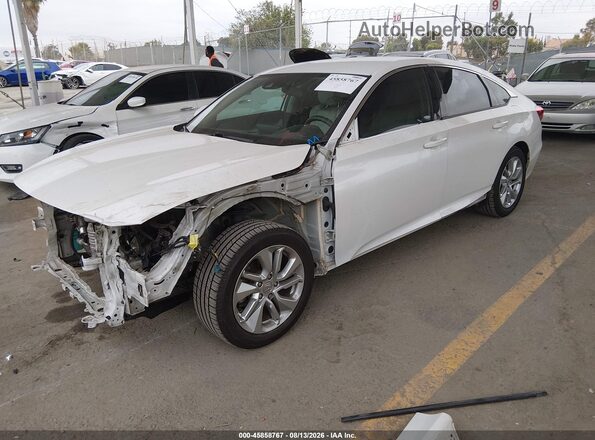 1HGCV1F16KA122946 2019 HONDA ACCORD Белый Передняя левая четверть
