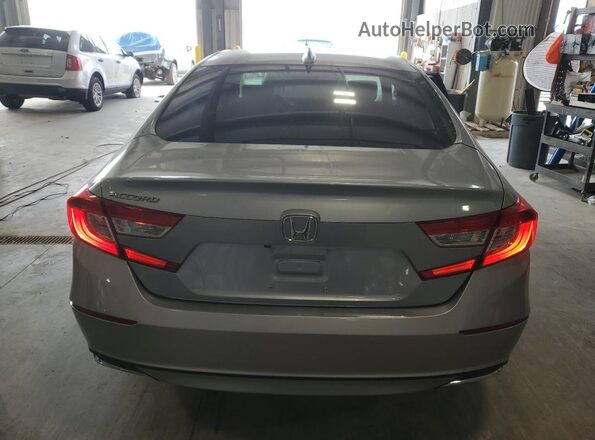 1HGCV1F16KA165876 2019 HONDA ACCORD Silver Widok z tyłu