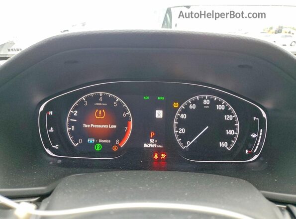 1HGCV1F17JA136840 2018 HONDA ACCORD White Instrument cluster view