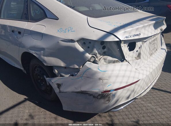 1HGCV1F17JA176027 2018 HONDA ACCORD White Vista frontal