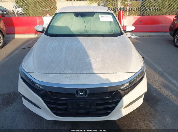 1HGCV1F17JA176027 2018 HONDA ACCORD White Vista interior trasera