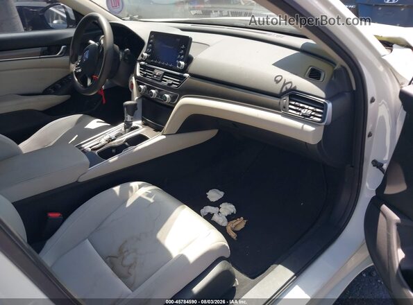 1HGCV1F18JA256114 2018 HONDA ACCORD Белый Вид салона спереди