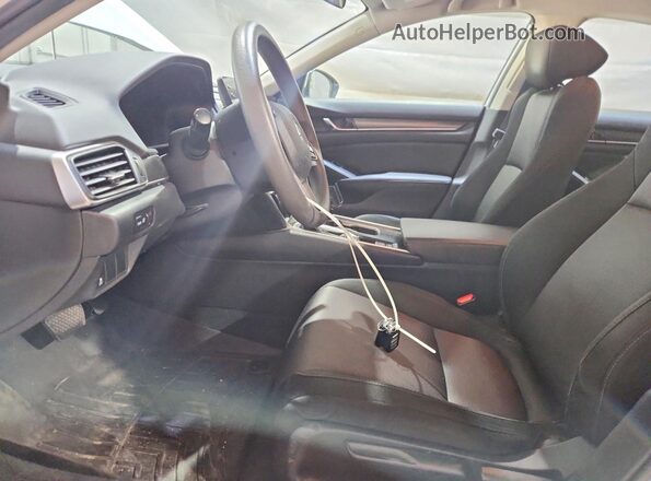 1HGCV1F18KA097032 2019 HONDA ACCORD White Vista interior delantera