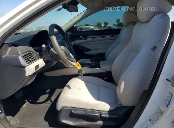 1HGCV1F18LA099803 2020 HONDA ACCORD Белый Вид салона спереди