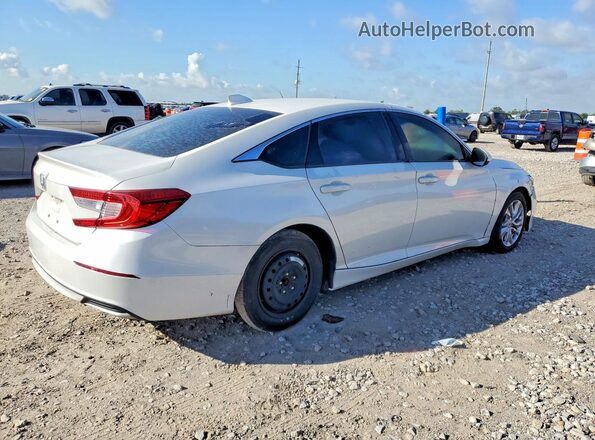1HGCV1F19KA038152 2019 HONDA ACCORD White Передня права чверть