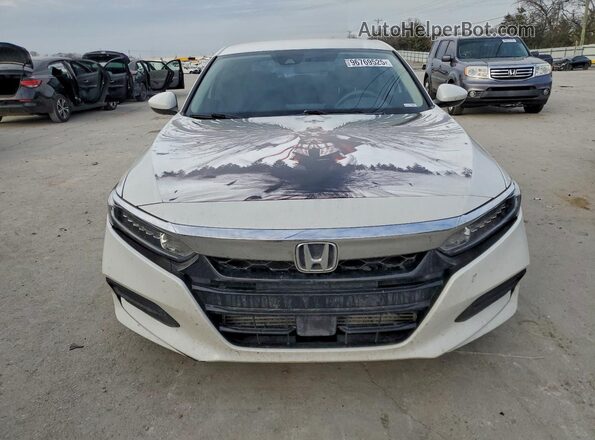 1HGCV1F1XKA058250 2019 HONDA ACCORD White Front view