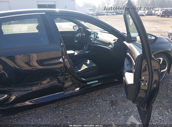 1HGCV1F30JA203828 2018 HONDA ACCORD Black Вид салону спереду