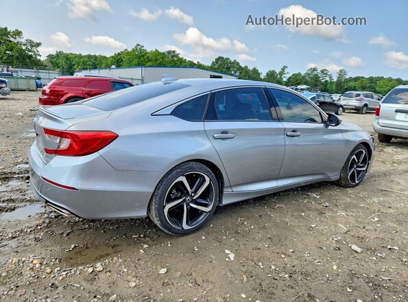 1HGCV1F30JA245013 2018 HONDA ACCORD Silver Задня права чверть