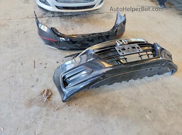 1HGCV1F30JA267982 2018 HONDA ACCORD Black ძრავის განყოფილების ხედი
