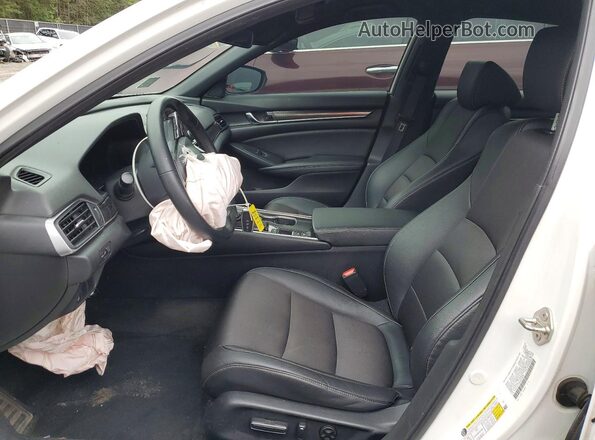 1HGCV1F30KA101575 2019 HONDA ACCORD White Front interior view