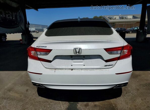 1HGCV1F31KA016390 2019 HONDA ACCORD White უკანა ხედი