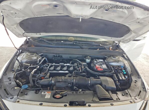 1HGCV1F31KA016390 2019 HONDA ACCORD White უკანა სალონის ხედი