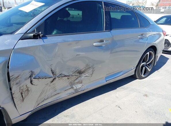 1HGCV1F32JA001105 2018 HONDA ACCORD Серебряный Вид спереди