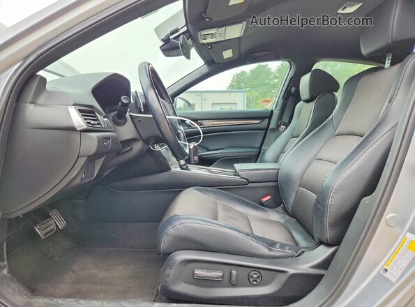 1HGCV1F32JA137072 2018 HONDA ACCORD Silver Widok wnętrza z przodu