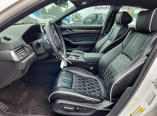 1HGCV1F32JA219318 2018 HONDA ACCORD White Vista interior delantera
