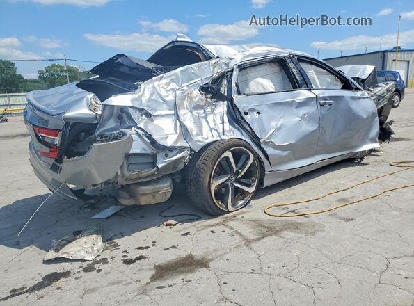 1HGCV1F32JA235468 2018 HONDA ACCORD Серебряный Задняя правая четверть