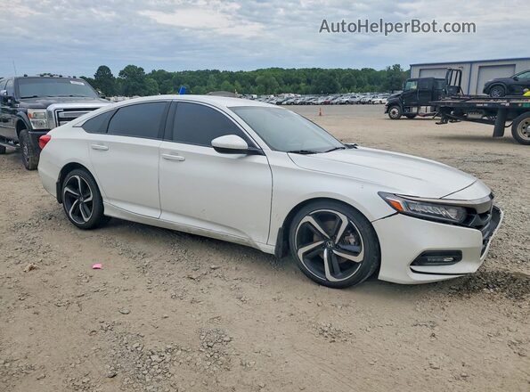 1HGCV1F32JA248592 2018 HONDA ACCORD White Przód prawy