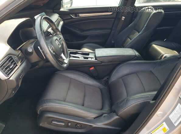 1HGCV1F32KA001140 2019 HONDA ACCORD Silver Вид салону спереду