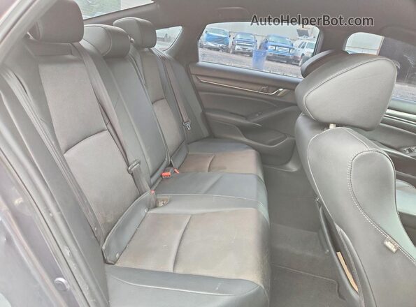 1HGCV1F32KA038561 2019 HONDA ACCORD Gray Widok tylnych siedzeń