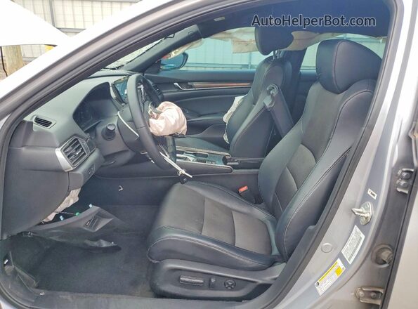 1HGCV1F33JA086147 2018 HONDA ACCORD Silver წინა სალონის ხედი