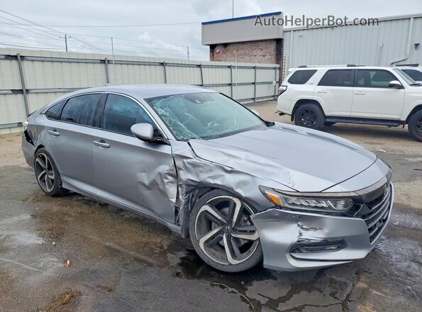 1HGCV1F33JA086147 2018 HONDA ACCORD Silver წინა მარჯვენა