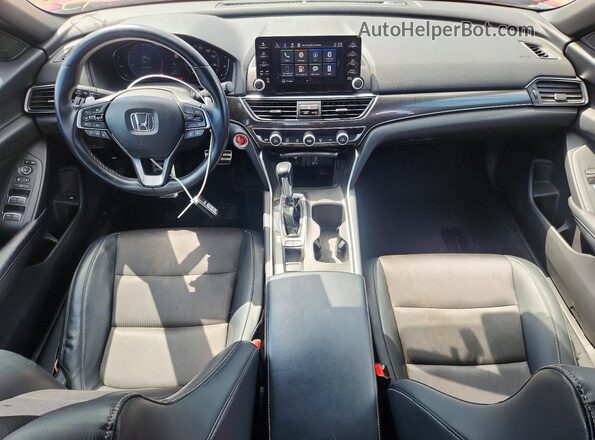 1HGCV1F33JA192808 2018 HONDA ACCORD Красный Вид панели приборов