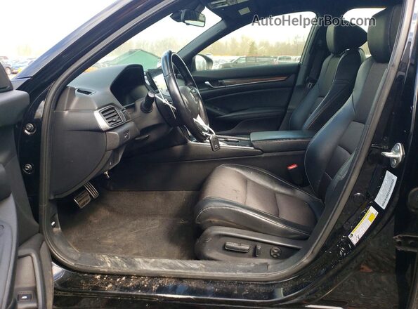 1HGCV1F33JA205220 2018 HONDA ACCORD Черный Вид салона спереди