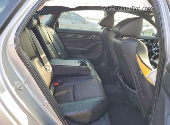 1HGCV1F33KA089907 2019 HONDA ACCORD Silver უკანა სავარძლების ხედი