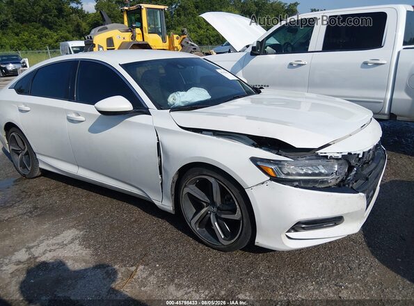 1HGCV1F34KA086806 2019 HONDA ACCORD White Вид задньої частини салону