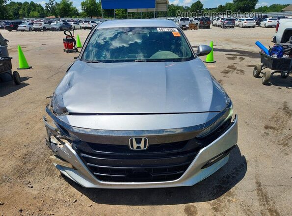 1HGCV1F34KA105144 2019 HONDA ACCORD Silver Вид спереду