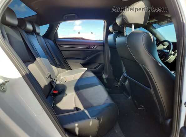 1HGCV1F34NA043541 2022 HONDA ACCORD White Widok tylnych siedzeń
