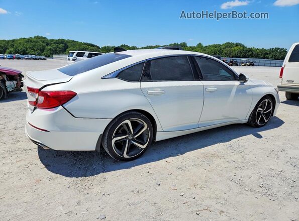 1HGCV1F35JA089521 2018 HONDA ACCORD Белый Задняя правая четверть