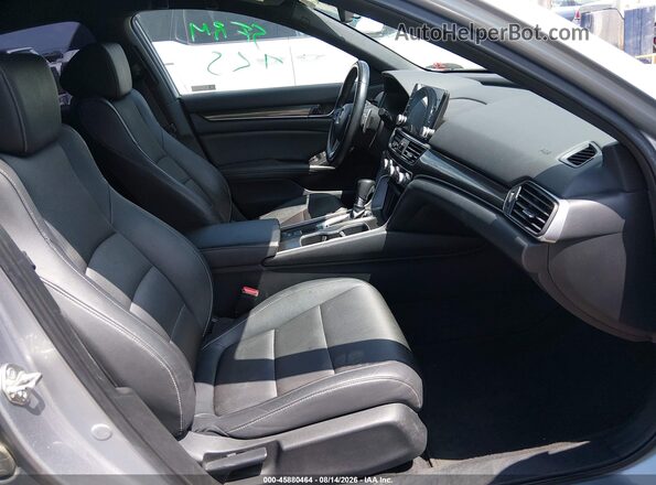 1HGCV1F35KA011340 2019 HONDA ACCORD Серебряный Вид салона спереди