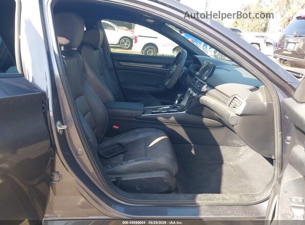 1HGCV1F35KA162887 2019 HONDA ACCORD Gray Вид салону спереду