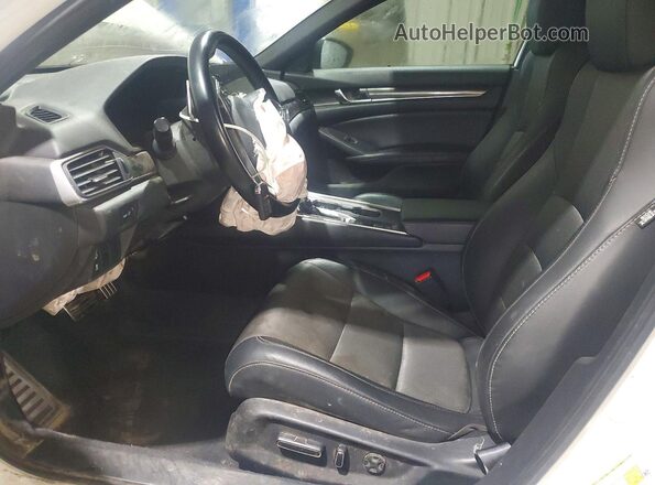 1HGCV1F35MA057446 2021 HONDA ACCORD Белый Вид салона спереди