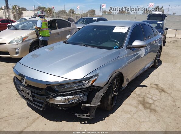 1HGCV1F36JA218740 2018 HONDA ACCORD Серебряный Передняя левая четверть