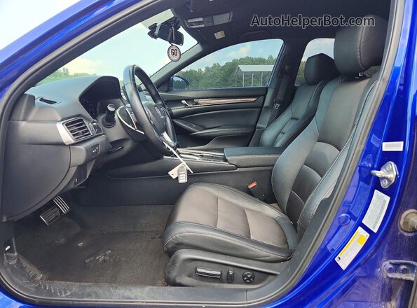 1HGCV1F36KA008477 2019 HONDA ACCORD Синий Вид салона спереди