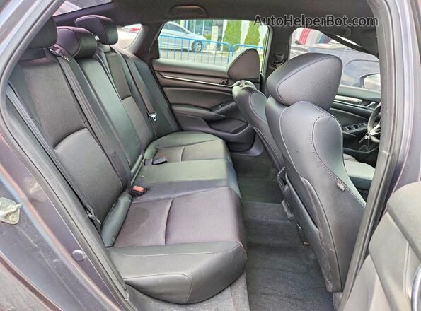1HGCV1F36KA120650 2019 HONDA ACCORD Gray Widok tylnych siedzeń