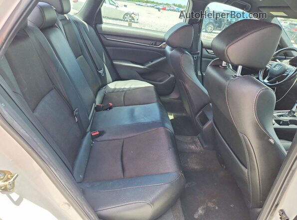 1HGCV1F36LA041190 2020 HONDA ACCORD White Widok tylnych siedzeń