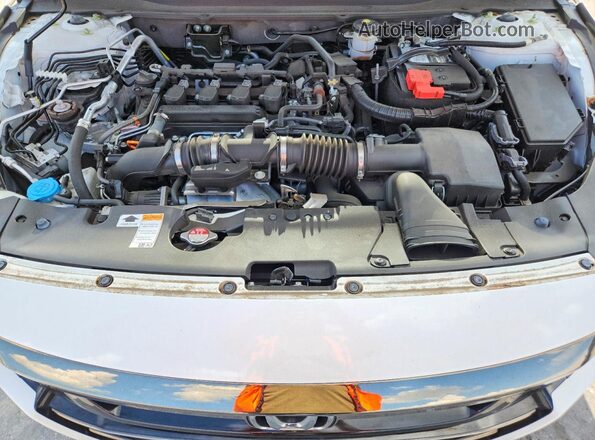 1HGCV1F36MA104693 2021 HONDA ACCORD White უკანა სალონის ხედი
