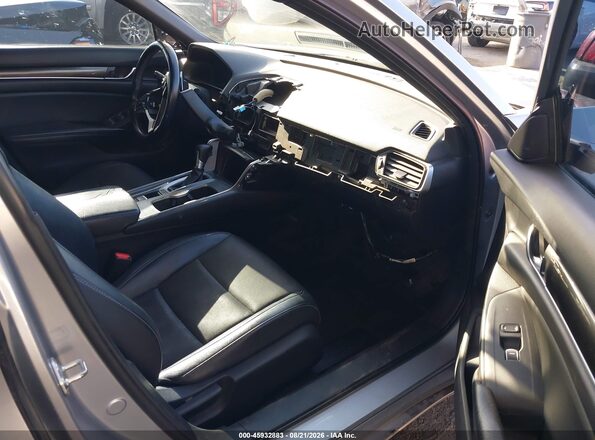 1HGCV1F37JA239919 2018 HONDA ACCORD Silver წინა სალონის ხედი